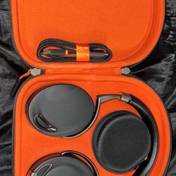 Parrot Zik Wireless Boise Cancelling Headphones With Touch Control