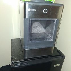 GE Opal Nugget Ice Maker