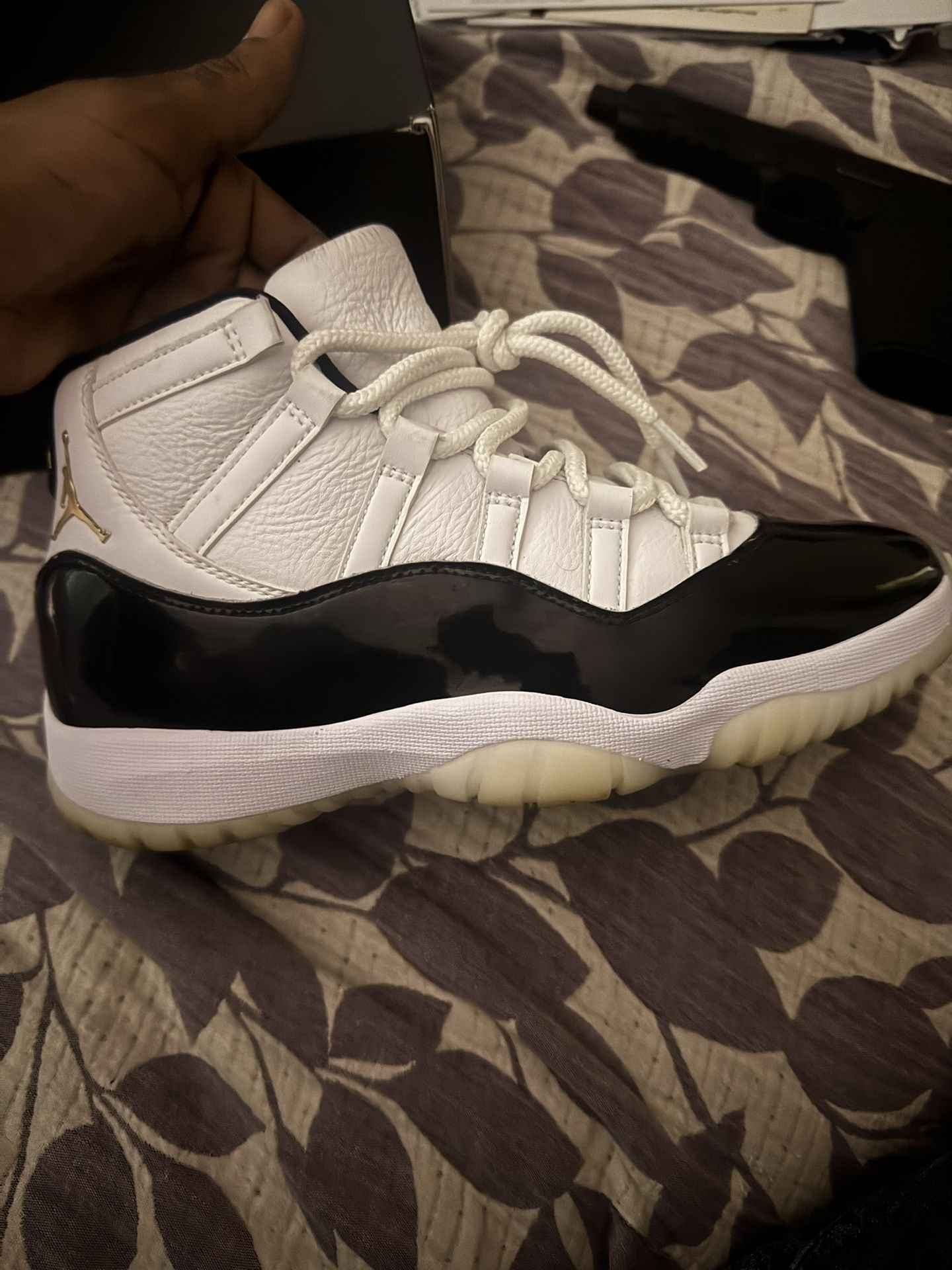 Jordan 11 Gratitude