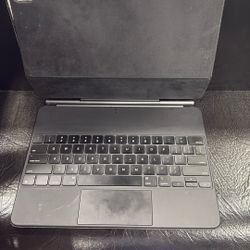 iPad 15 Pro Floating Keyboard. Bought An iPad And Never Used It. Brand New