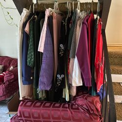 S-M Lady Clothes Good Condition 1-3$ A Piece 