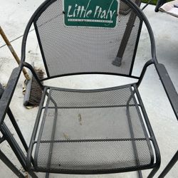 2 Metal Outdoor Chairs