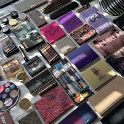 eyeshadows and powders