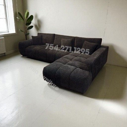 Black Sectional Sofa π NEW Modern