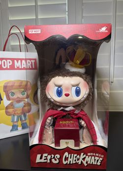 Labubu Let’s Checkmate King Vinyl Plush
