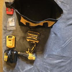 Dewalt Drill WITH FLEXVOLT Battery