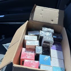 perfumes/colognes