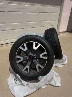 2025 Toyota 4Runner TRD Sport Premium 20” OEM Wheels + Dunlop Tires — Under 500 Miles