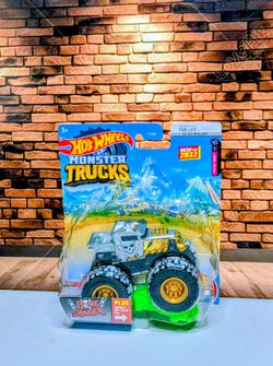Hot Wheels 1:64 Monster trucks Bone Shaker Snack