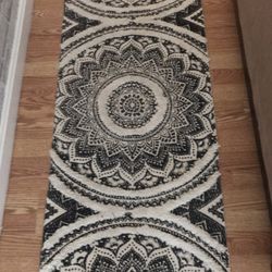 Black And White Scatter Rug