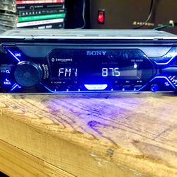 Sony DSX-A415BT Digital media receiver (does not play discs) 