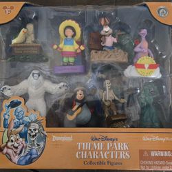 RARE Walt Disney's Theme Park Characters Collectible Figures

