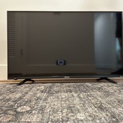 43” Hisense Roku 4K LCD TV- Good Condition, Works Great