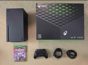 XBOX Series X 1TB w/ Disc Drive - Mint Condition/LIKE NEW w/ Controller, Game & Original Box