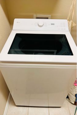 LG top load washer and electric dryer, like new!