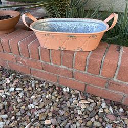 METAL PLANT CONTAINER🪴