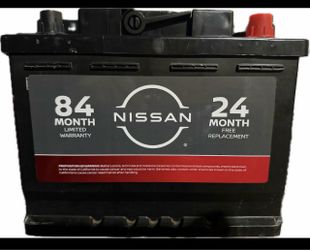 USED 30 %  Charge Genuine Nissan Car Battery, Group H5 - Nissan (999M1-NBH5A)