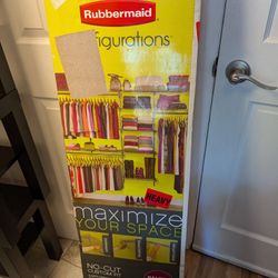 Rubbermaid Configurations Deluxe Custom Closet Organizer Kit, 4-8 Ft. 