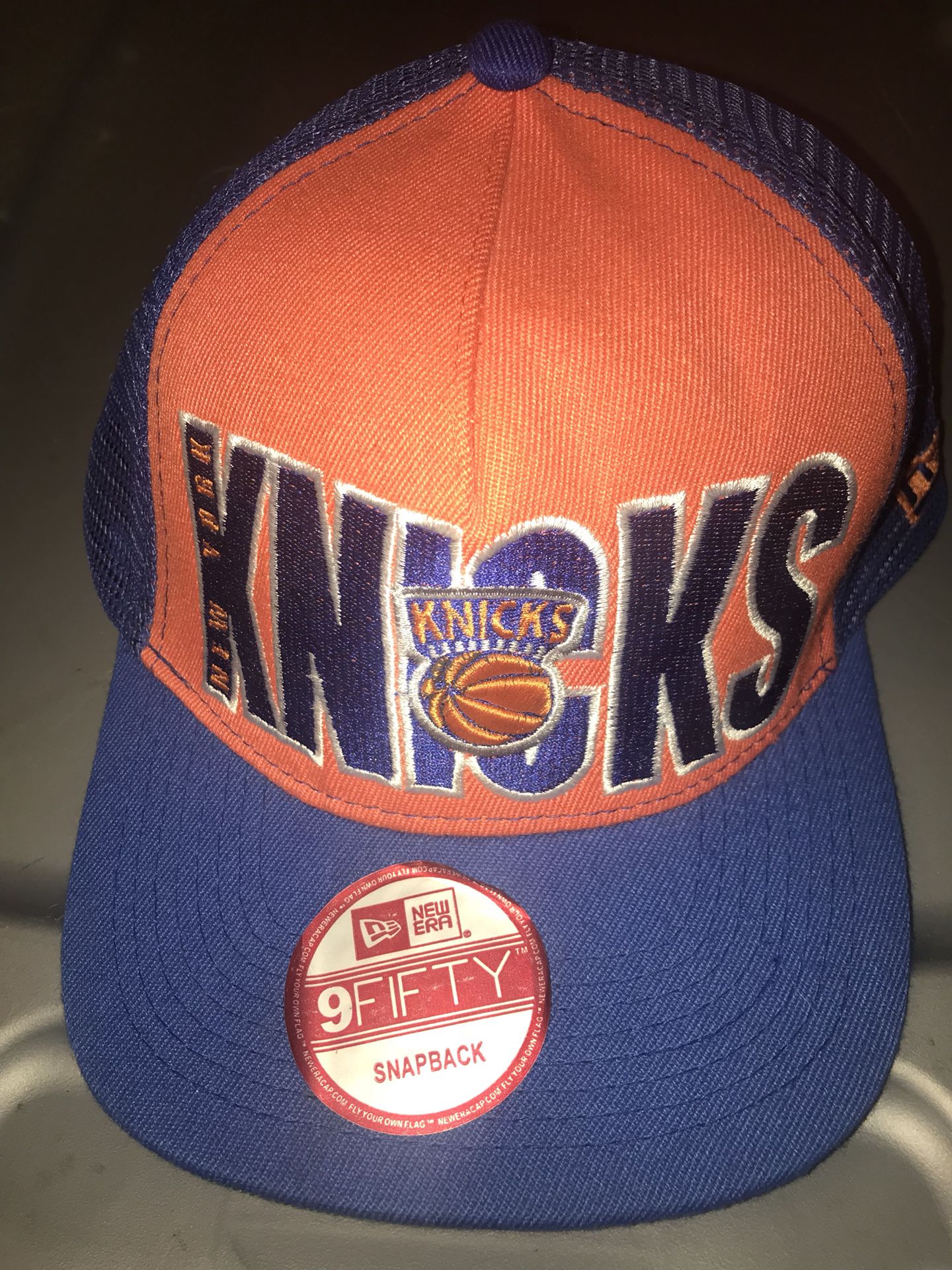 New York Knicks 9fifty Snap back hat NWT