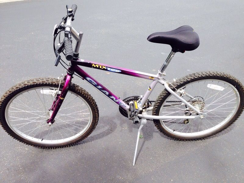 Giant MTX 200 Bike