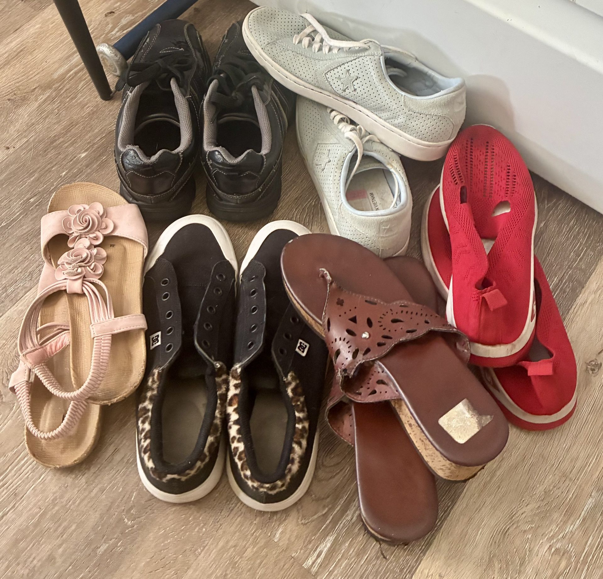 Women’s Footwear Size 10