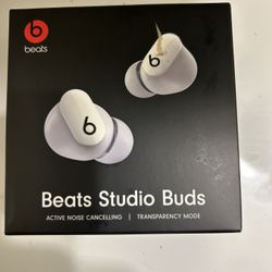 Beats Studio Buds 