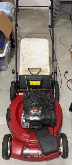 Toro Gas Powered Lawn Mower