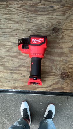 milwaukee  m18 threaded rod cutter