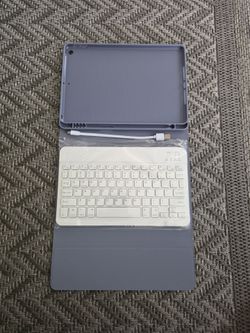iPad Keyboard Case with Bluetooth Keyboard