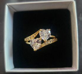 Gold tone ring