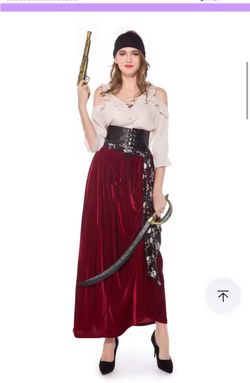 Women’s pirate Halloween costume