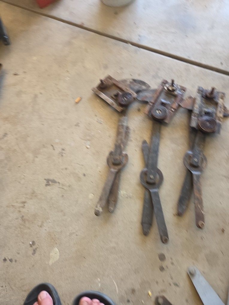 67-72 Chevy K5 Blazer/  C10 Pickup Window Regulator Driverside Oem Used