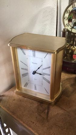 Bulova Quartz Goldtone Mantel Clock 💵  💳  💵  Cash and Card Accepted