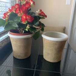 Set of 2 Pottery Barn Pots $15