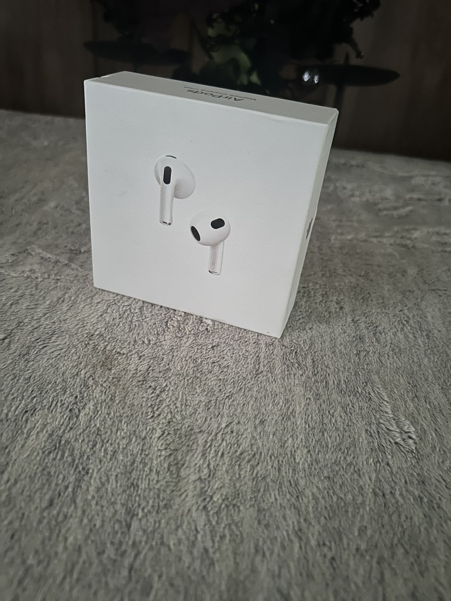 AirPod Gen 3