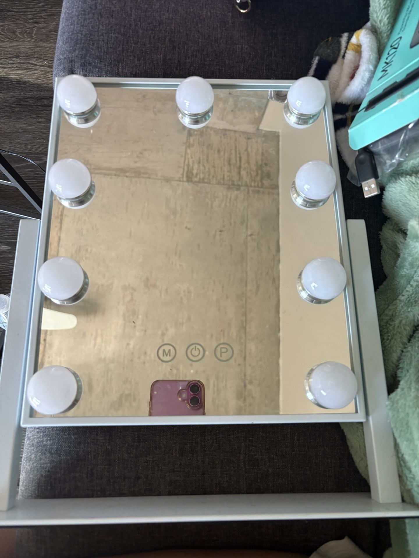 Light Up Mirror