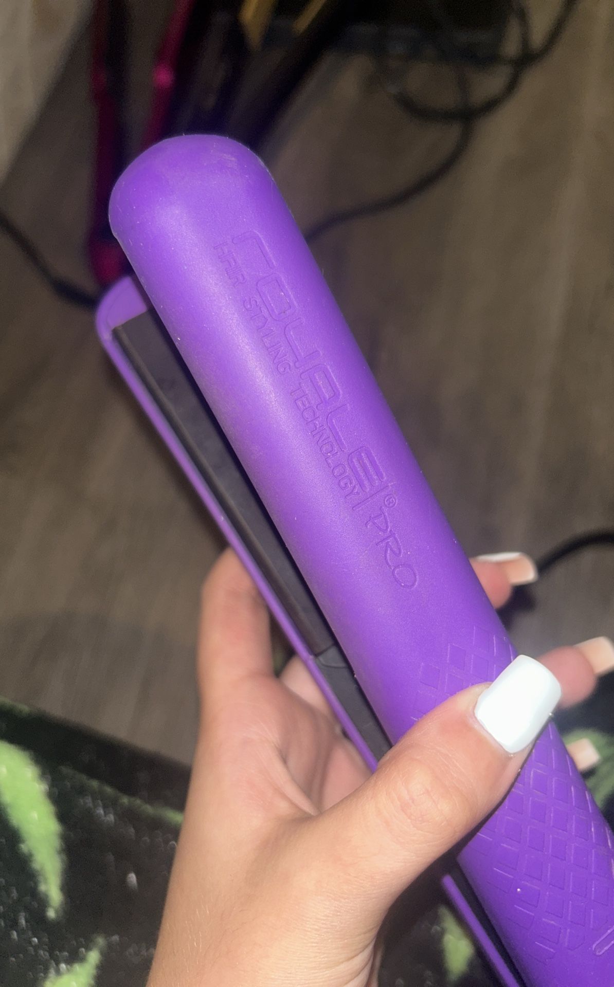 Hair straightener
