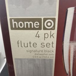 4 Flute Glasses