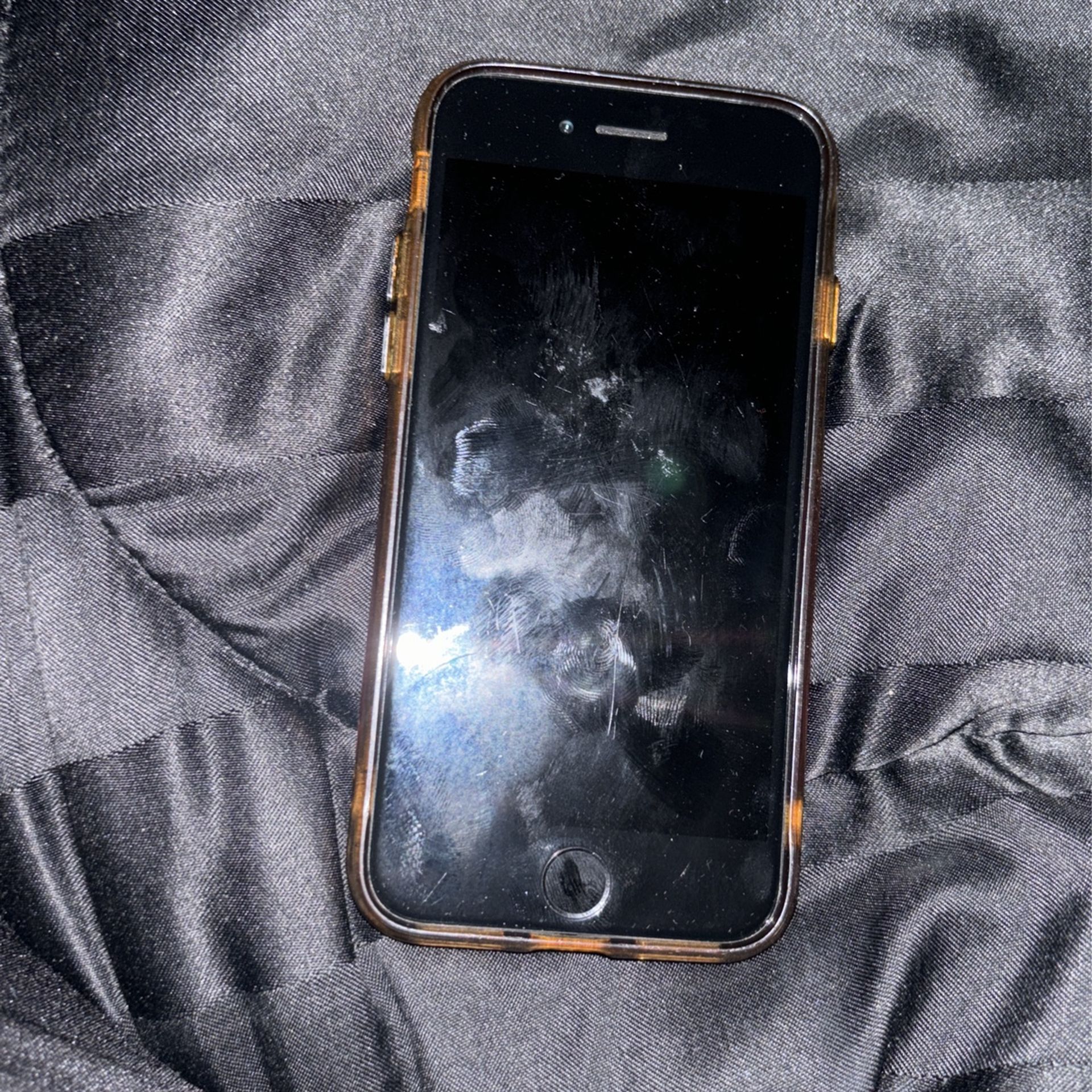 iPhone 8