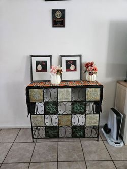 Mesita y decoración