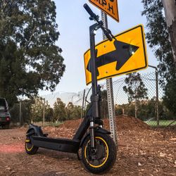 Electric scooter