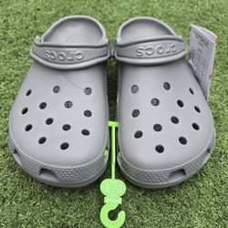 Crocs Unisex-Adult Classic Clogs (Gray) Sizes 4m/6w and 5m/7w
