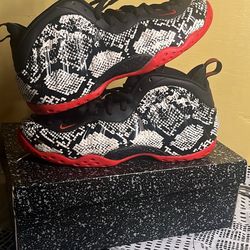 Nike Air Foamposite ‘Red Snakeskin’