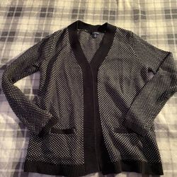 Women’s Cardigan Sweater Medium