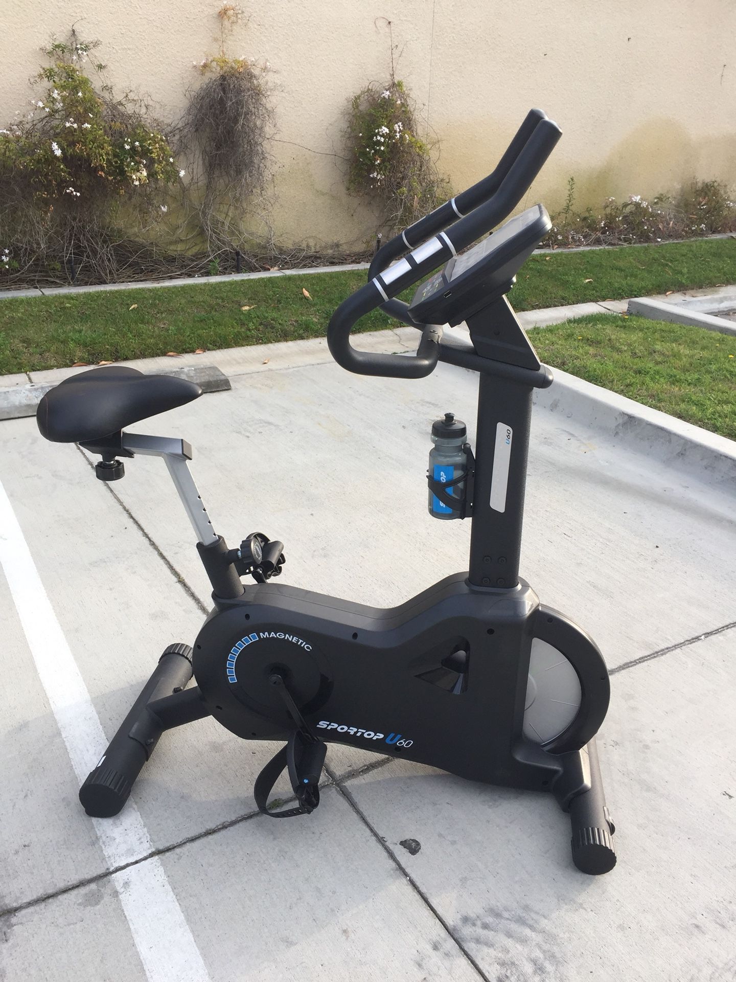 New - Sportop U60 Upright Exercise Bike