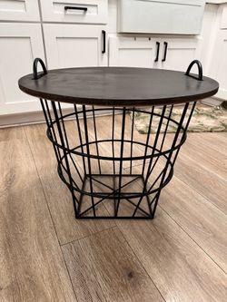 Round Side Table with Removable Wood Top and Metal Basket Base for Storage