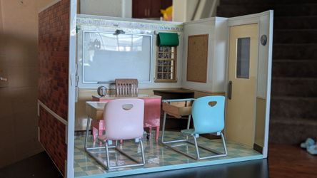 School House Pretend Play Doll House