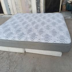King mattress and box spring