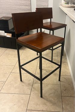 Barstool chairs (2)