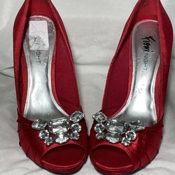 Fioni Night Shoes Women’s Size 8